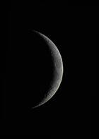 皆既月食に向けて　月齢３．６