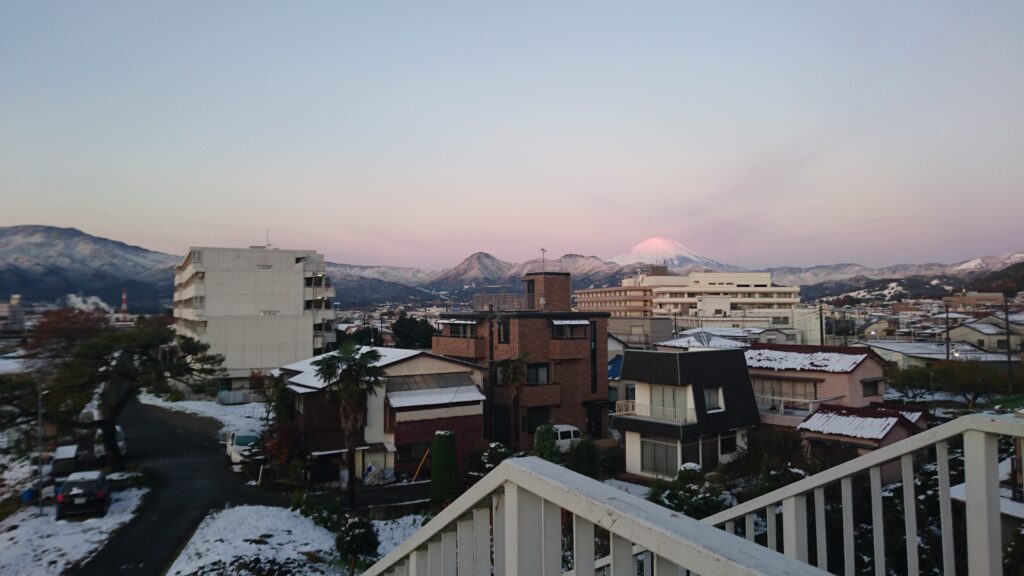 季節外れ？の積雪