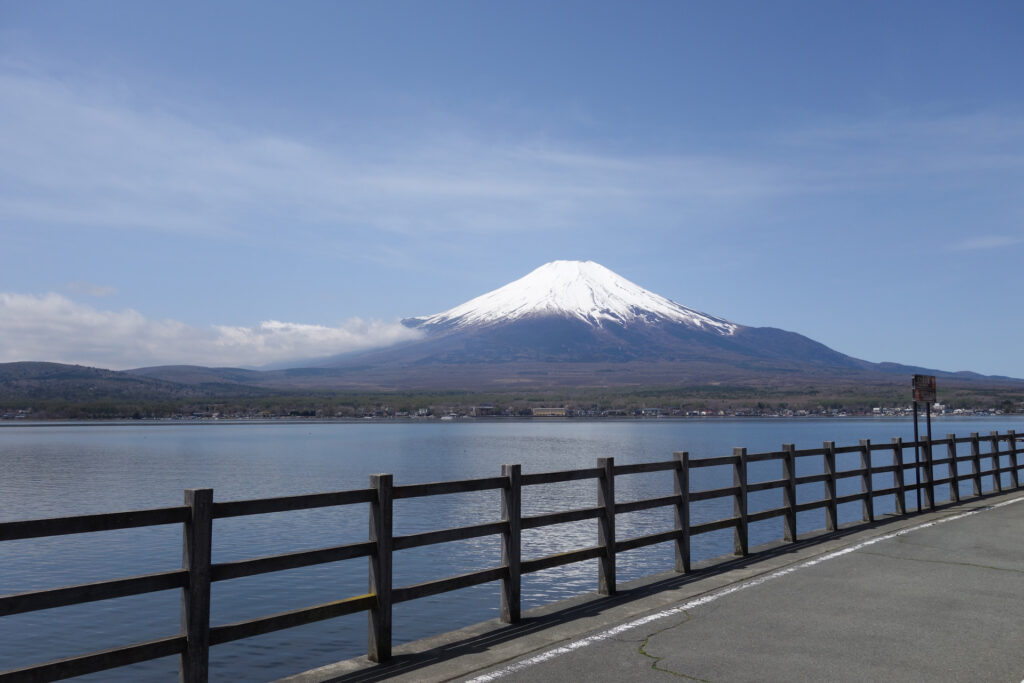 山中湖湖畔