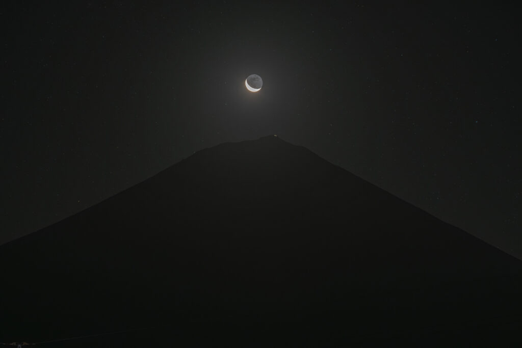 月の出